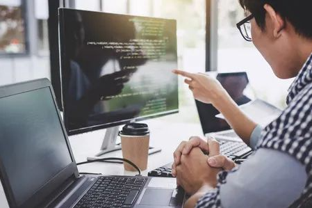 電腦卡頓、點(diǎn)不動(dòng)怎么辦？這樣做就解決了